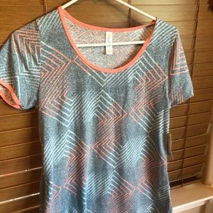 LulaRoe classic T size xs